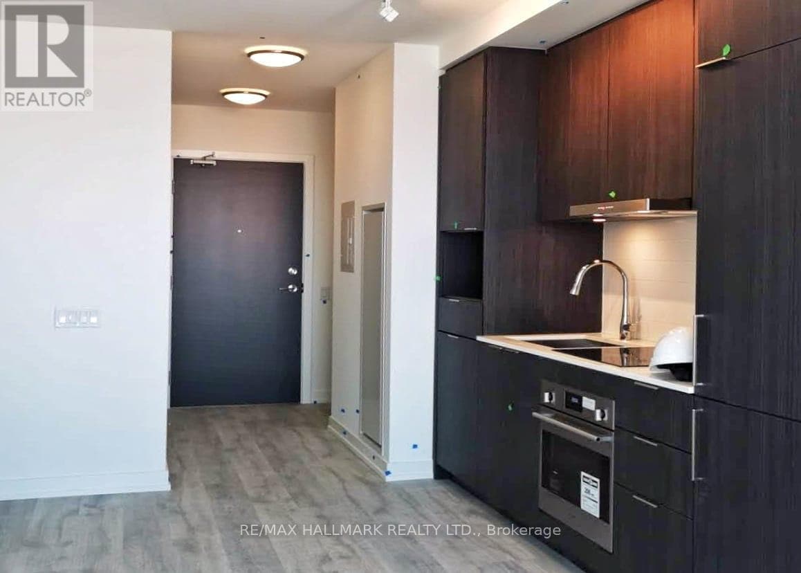 Photo du bâtiment - 7 Golden Lion Heights