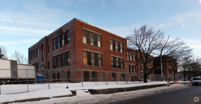 Building Photo - School Street Residences