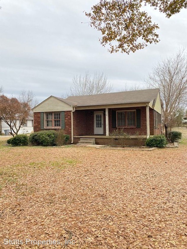 Primary Photo - 3 br, 1 bath House - 5173 County Road 33