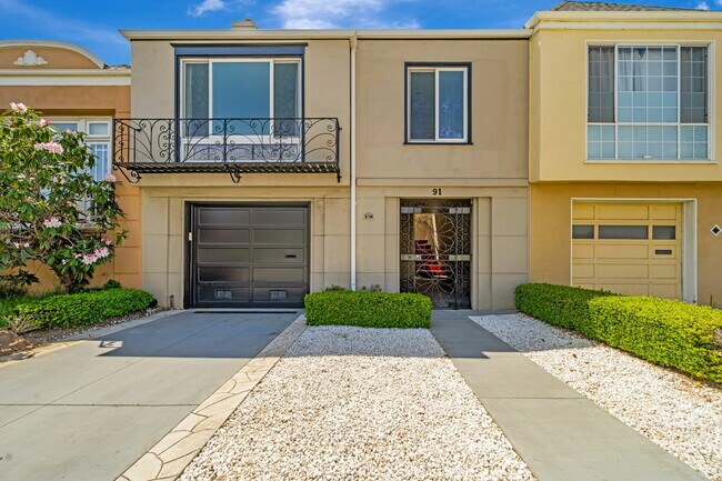 Building Photo - 91 Middlefield Dr