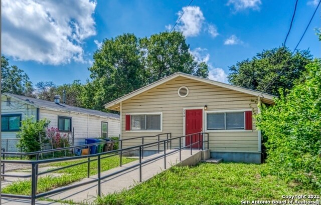 Building Photo - 236 Hawthorne-