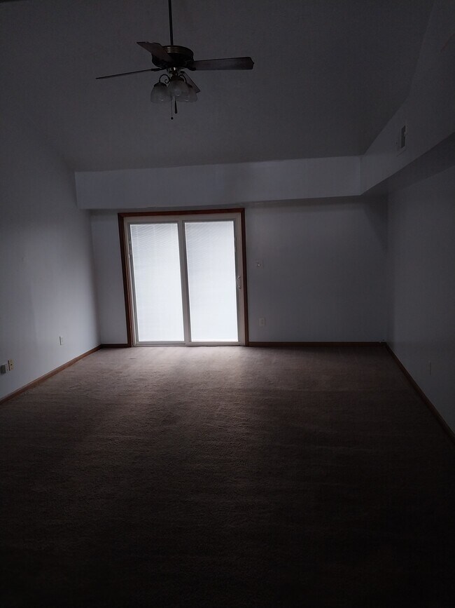 Building Photo - 14041 Ravenna Ave NE