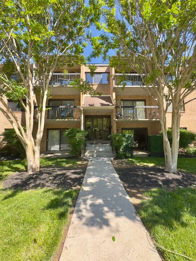 Primary Photo - Charming 2Bed/2Bath in Cockeysville Neighb...