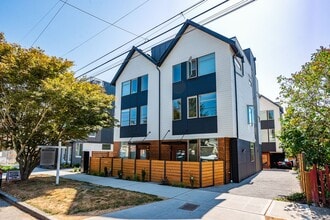 Building Photo - 1131 NW 57th St