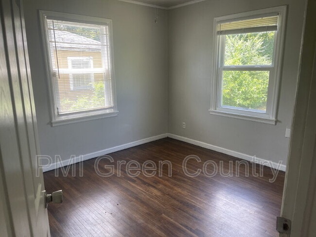 Building Photo - 2708 N Boston Pl