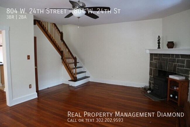 Foto del edificio - 804 W 24th St