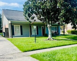 Building Photo - 13313 Parwood Ave