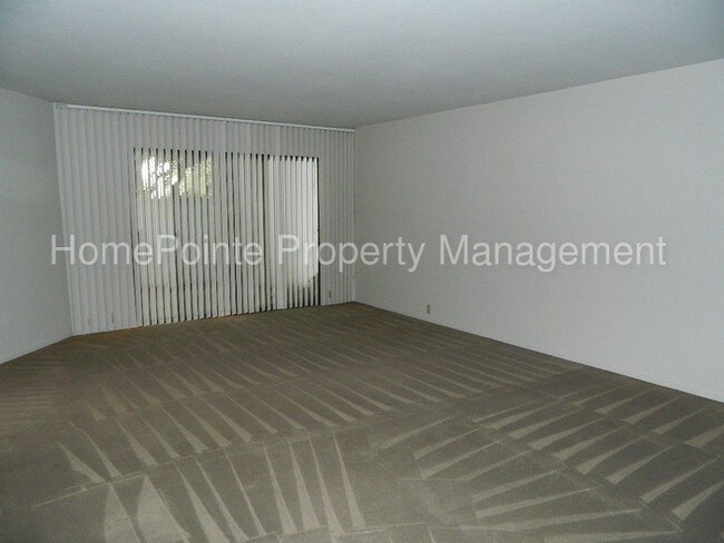 Building Photo - 6220 Gloria Dr