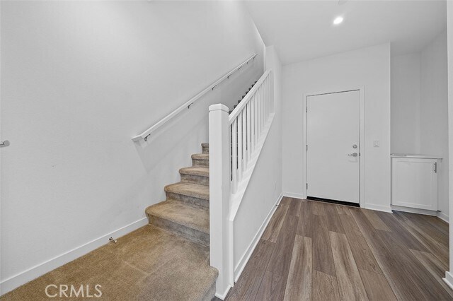 Building Photo - 135 Schick