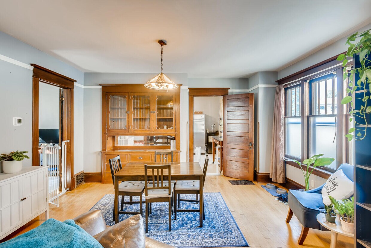 Dining Room - 7217 Saint James St