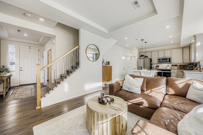 Foto del edificio - 1116 Highlands Dr