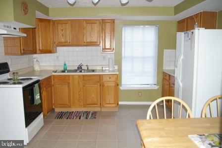 Foto del edificio - 328 E North Ln