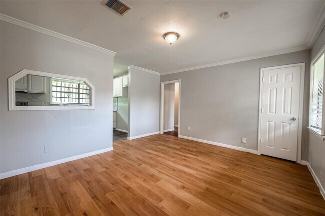 Foto del edificio - 4127 Botany Ln