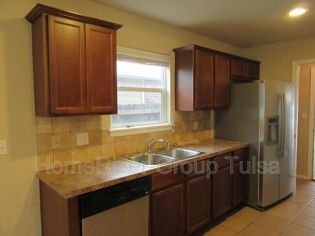 Foto del edificio - 2105 E Concord St