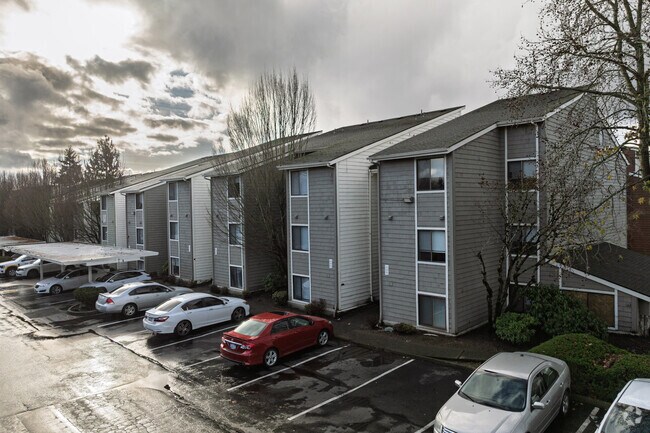 Estacionamiento - Waterbrook Loft and Apartments