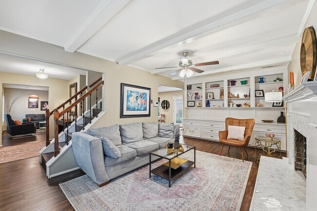 Building Photo - 2234 Willow Point Dr