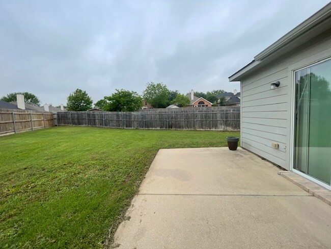 Building Photo - 4100 Silverwood