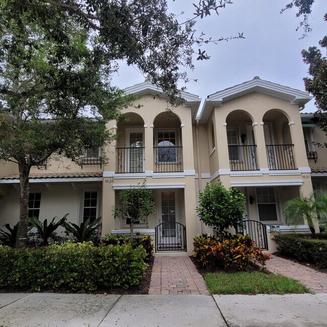 Foto del edificio - 1635 Frederick Small Rd