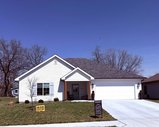 Foto del edificio - 7671 N Rainbow Dr