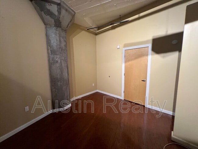 Foto del edificio - 1619 Washington Ave