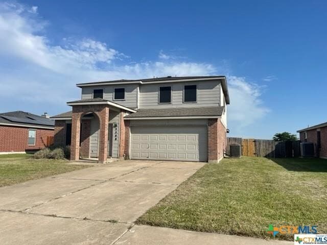 Building Photo - 2508 Mikulec Dr