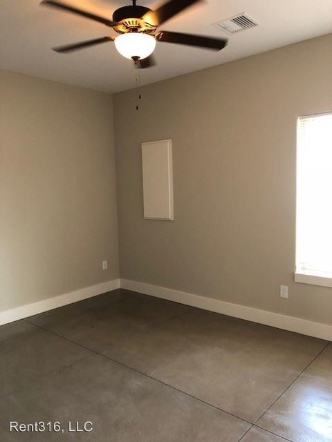 Building Photo - 920 West Onewood Place
