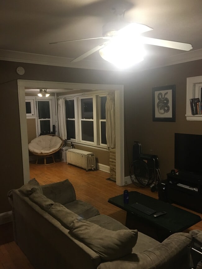 Building Photo - 1916 East 6th Street