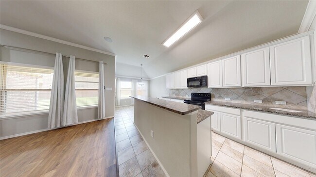 Foto del edificio - 3101 Buckthorn St