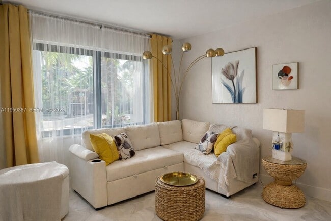 Foto del edificio - 1415 Mayo St