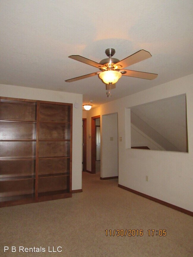 Building Photo - 4 br, 2 bath House - 5417 NW King Richard ...