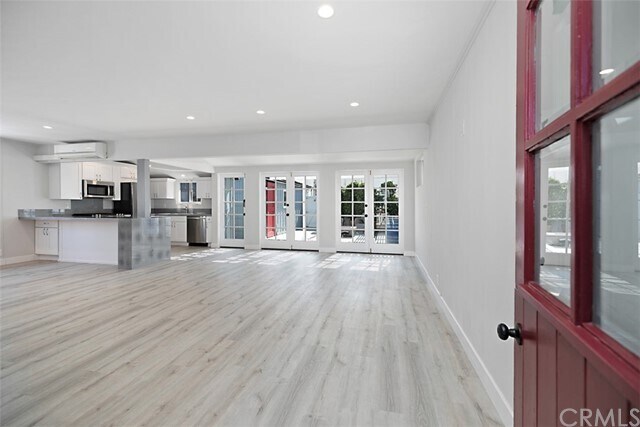 Building Photo - 202 Onyx Ave