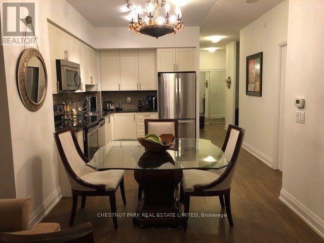 Building Photo - 7900 Bathurst St