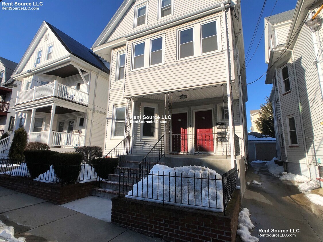 Primary Photo - 29 Cambria St