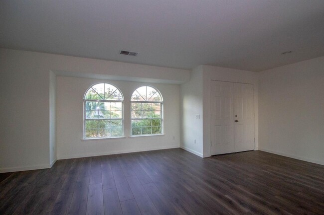 Building Photo - 5 br, 4 bath House - 21284 Hidden Lake Blvd