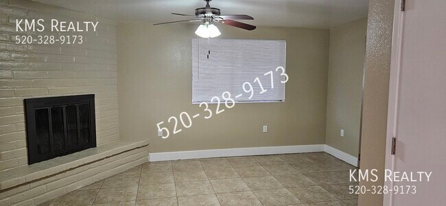 Building Photo - 3122 W Holladay St