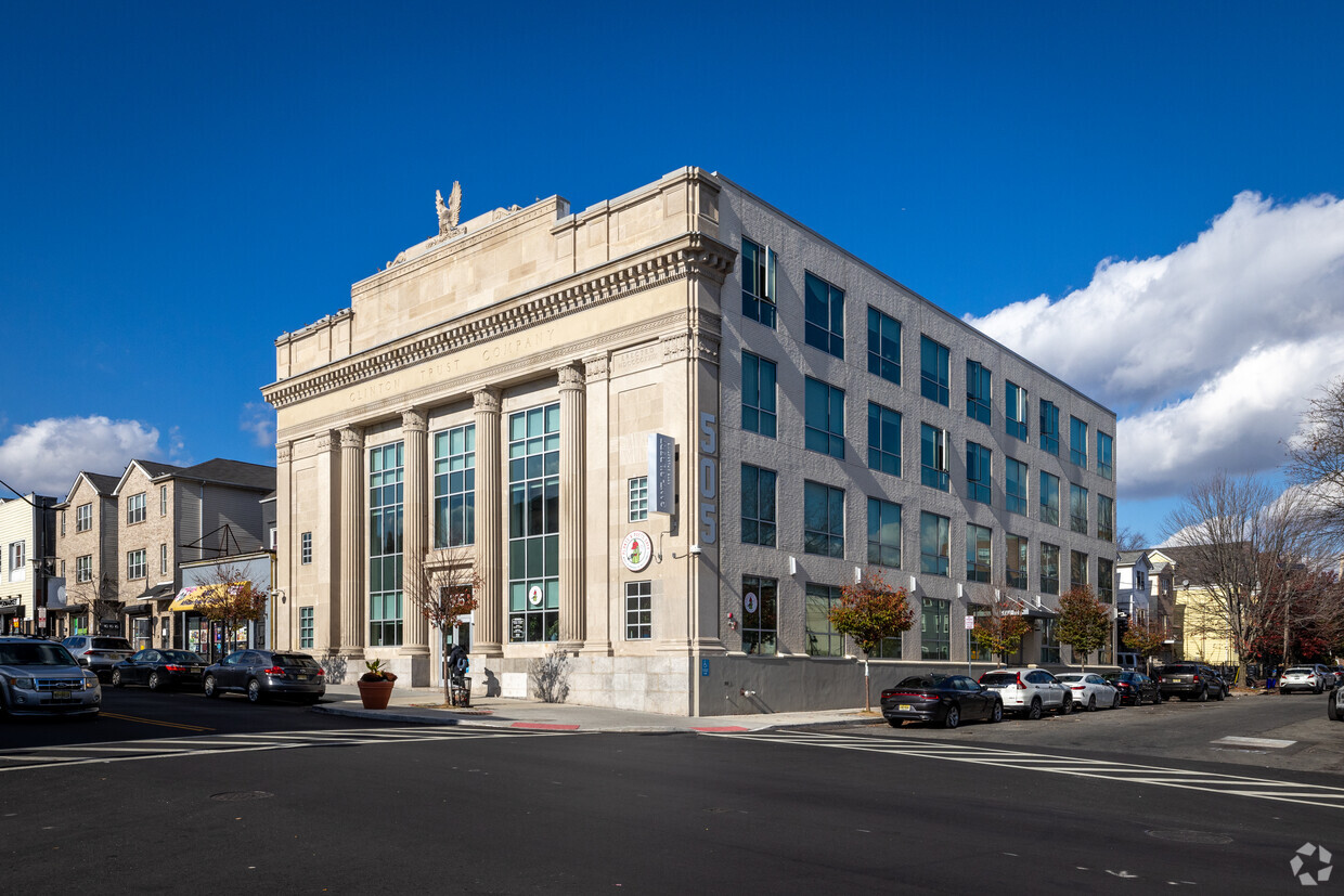 Foto principal - 505-509 Clinton Ave