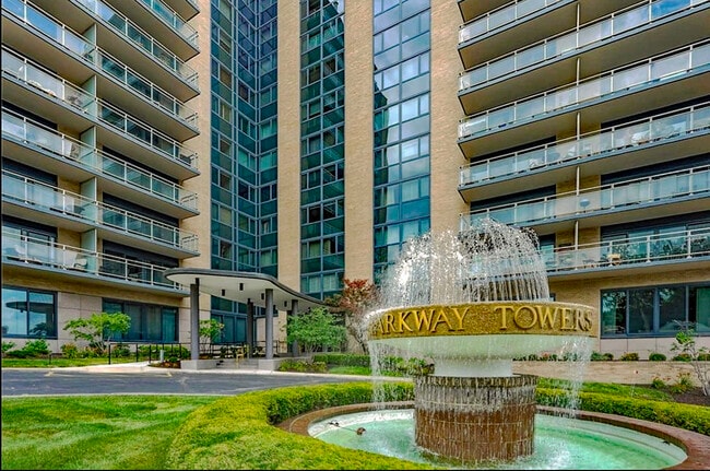 Foto del edificio - 4545 Wornall Rd