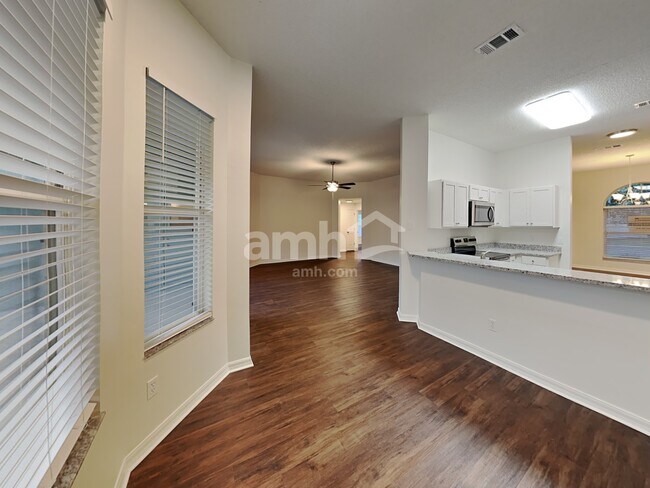 Foto del edificio - 3309 Furlong Way