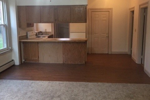 Kitchen Dining Area - 30 Hungerford St