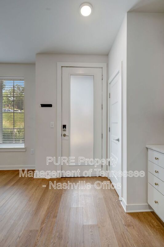 Foto del edificio - 600 E Trinity Ln