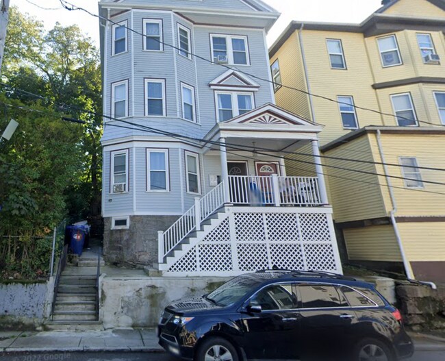 Building Photo - 8 Eldora St