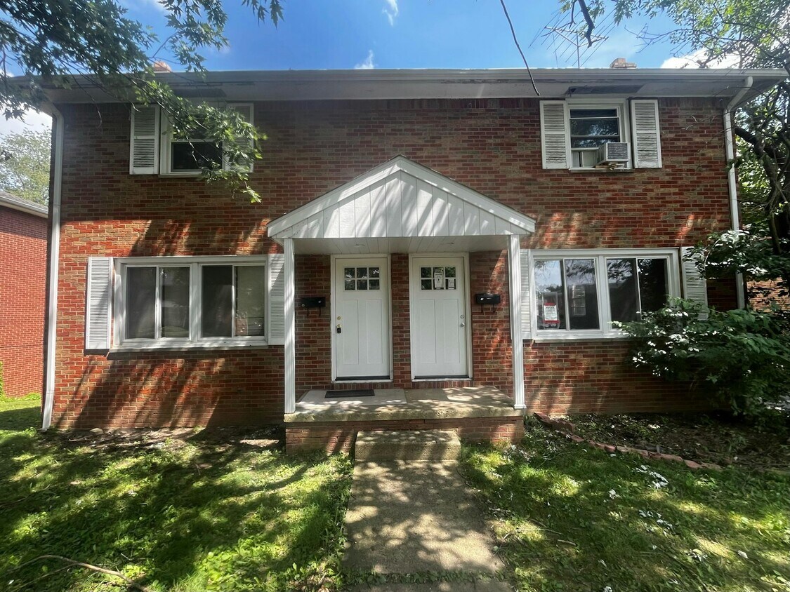 Foto principal - 518 Aultmont Ave NW