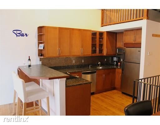 Foto del edificio - 121 Beach St