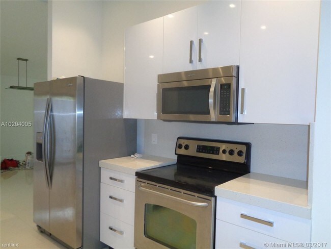 Foto del edificio - 364 NE 195th St