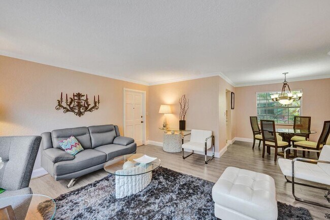 Foto del edificio - 2500 NE 9th St