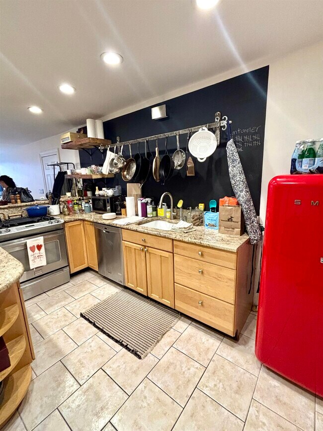 Foto del edificio - 204 Warren St