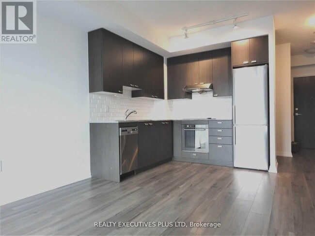 Building Photo - 50 Ann O'Reilly Rd