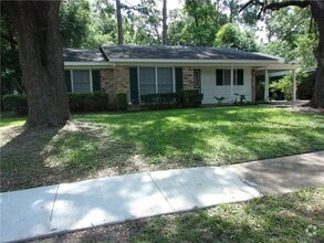 Building Photo - 408 N University Blvd