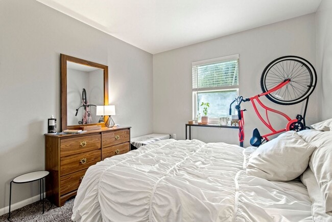Interior Photo - Enclave at Bay