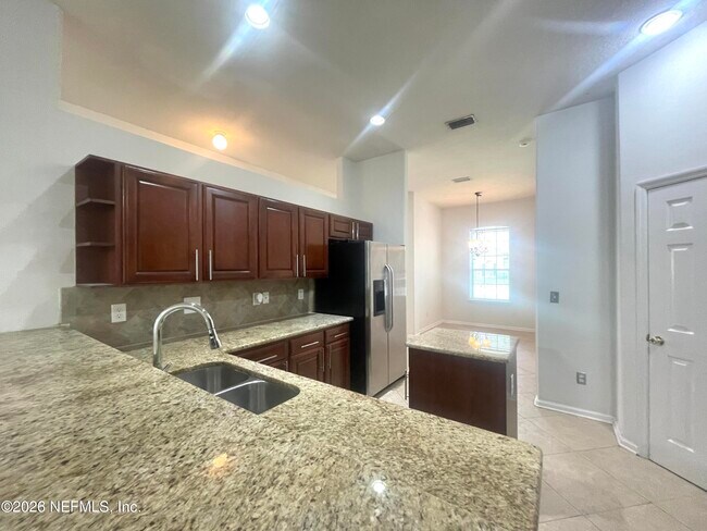 Foto del edificio - 1200 Stonehedge Trail Ln